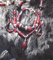 <h2>Red Necklace, Bracelet, & Earrings Set
</h2><p></p>
