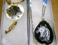 <h2>Painted Necklaces 14
</h2><p>April 5, 2009Photography by Awahili<br></p>